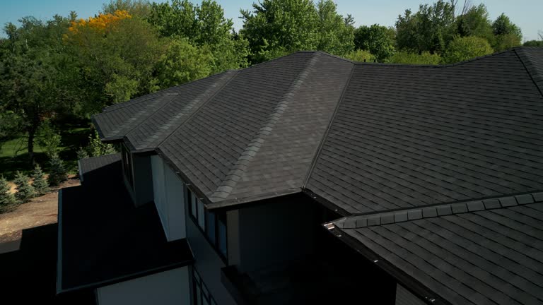 Best Emergency Roof Repair Services  in Van Vleck, TX